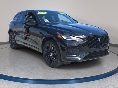 Used 2025 Jaguar F-PACE R-Dynamic S AWD/4WD image 3