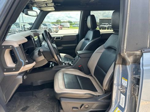Used 2023 Ford Bronco Wildtrak AWD/4WD image 10