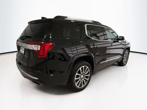 Certified 2022 GMC Acadia Denali w/ Denali Ultimate Package FWD image 7