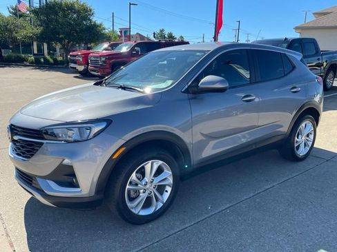 Certified 2023 Buick Encore GX Preferred w/ Cold Weather Comfort Package AWD/4WD image 2
