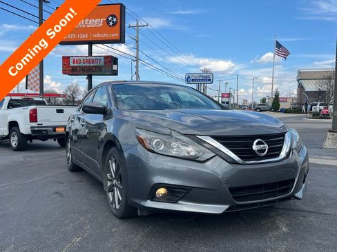 Used 2018 Nissan Altima 2.5 SR w/ SR Special Edition image 1