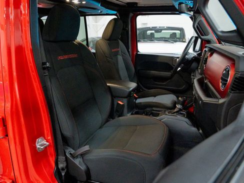 Used 2019 Jeep Wrangler Unlimited Rubicon image 37