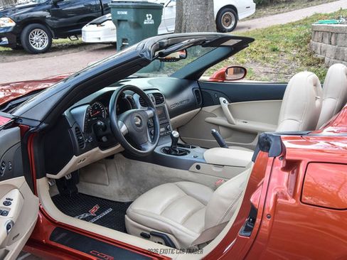 Used 2006 Chevrolet Corvette Convertible w/ Preferred Equipment Group image 30