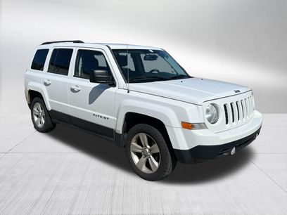 Used 2014 Jeep Patriot Latitude w/ Sun/Sound Group