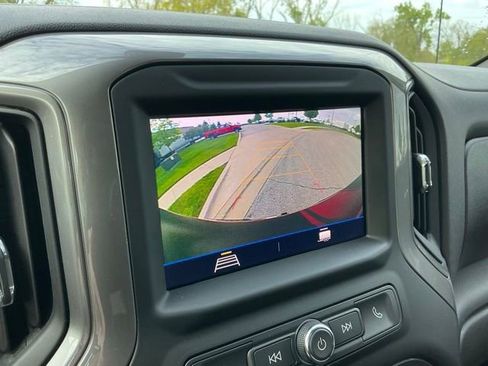 Used 2021 Chevrolet Silverado 1500 Custom Trail Boss w/ Safety Confidence Package AWD/4WD image 30