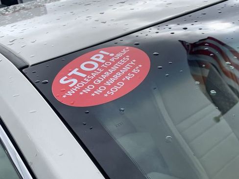 Used 2017 Toyota Camry XLE image 33