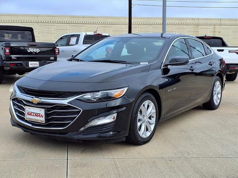 Used 2024 Chevrolet Malibu LT image 4