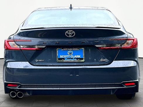 Used 2026 Toyota Camry SE FWD image 7