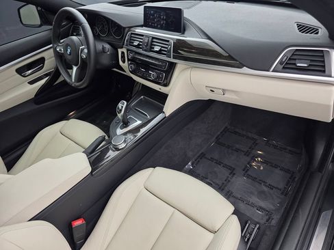 Used 2020 BMW 430i Coupe w/ M Sport Package RWD image 29