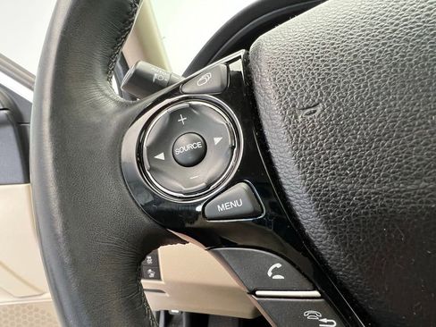 Used 2016 Honda Accord Touring image 21