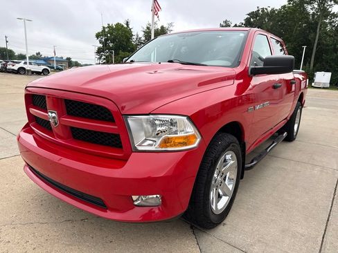 Used 2012 RAM 1500 Express w/ ST Popular Equipment Group AWD/4WD image 2