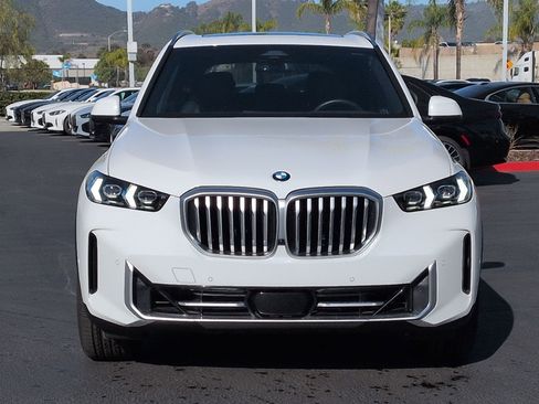 Certified 2025 BMW X5 sDrive40i RWD image 3