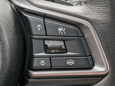 Used 2025 Subaru Outback Premium image 20