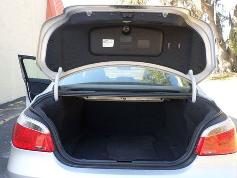 Used 2006 BMW 530i Sedan image 25