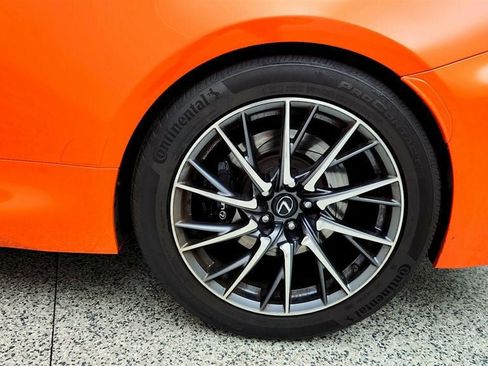 Used 2015 Lexus RC F w/ Premium Package RWD image 9