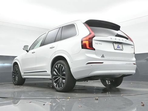 New 2026 Volvo XC90 B6 Ultra w/ Protection Package image 43