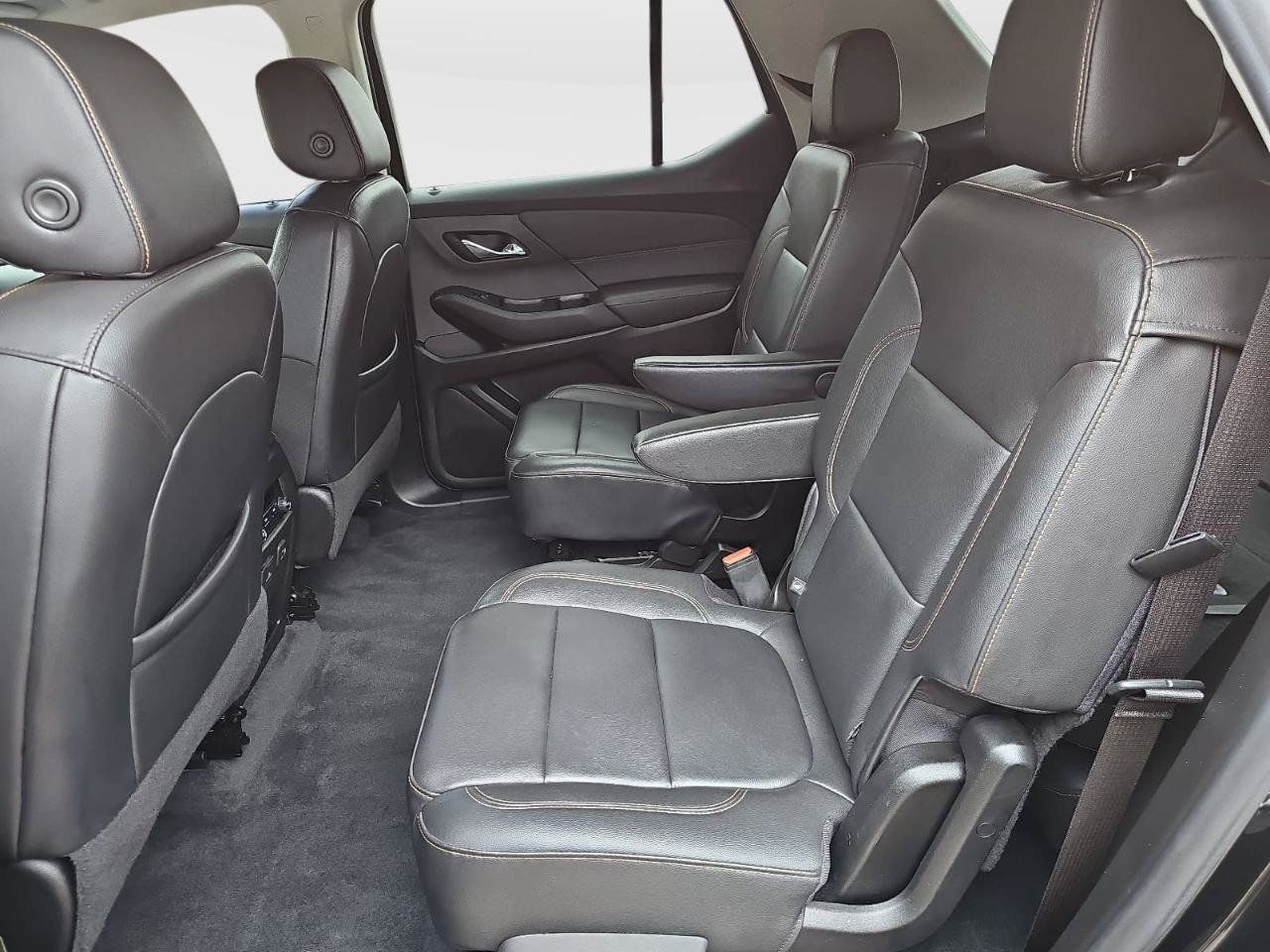 Used 2020 Chevrolet Traverse RS AWD/4WD image 24