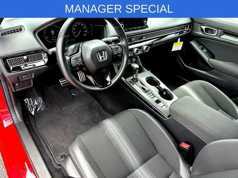 Used 2025 Honda Civic Sport image 13