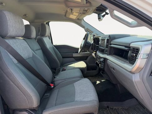 Used 2023 Ford F250 XLT w/ Snow Plow Prep Package AWD/4WD image 13