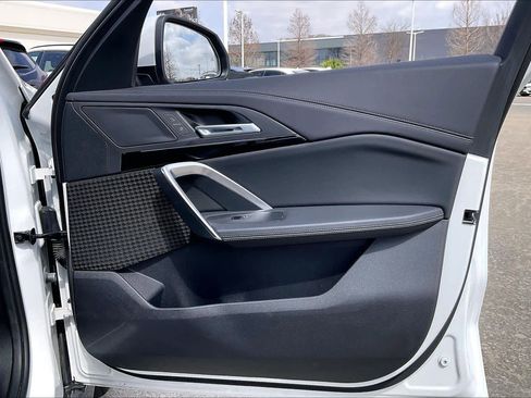 Used 2025 BMW X1 xDrive28i image 22