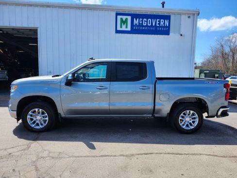 Used 2026 Chevrolet Silverado 1500 LT image 2