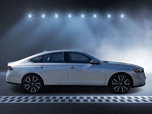New 2026 Honda Accord Touring image 2