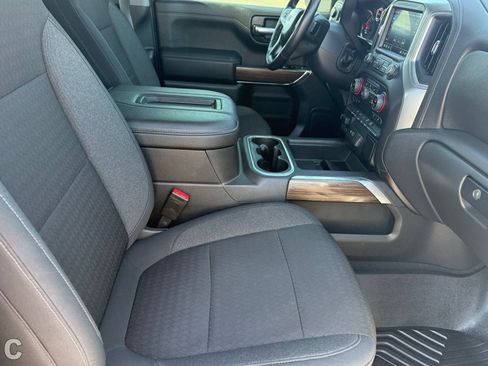 Used 2021 Chevrolet Silverado 1500 RST AWD/4WD image 11