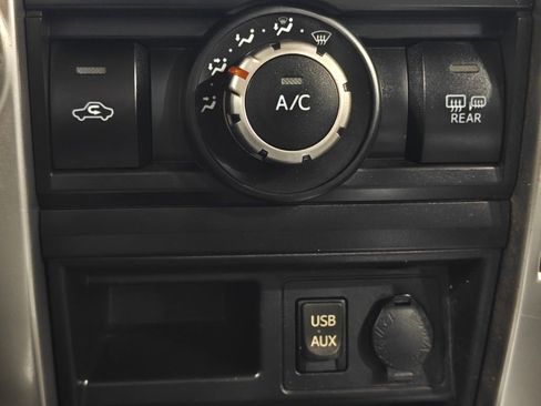 Used 2018 Toyota 4Runner SR5 image 8