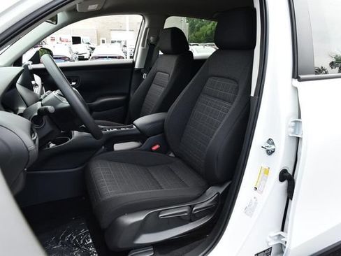 New 2027 Honda HR-V LX image 21