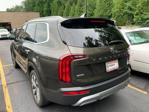Used 2020 Kia Telluride S AWD/4WD image 2
