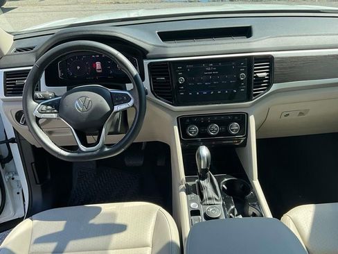 Used 2022 Volkswagen Atlas SE image 25