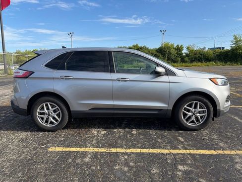 Used 2024 Ford Edge SEL AWD/4WD image 7