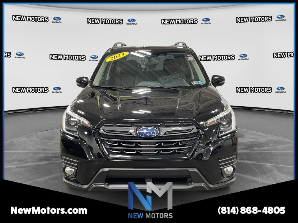 Used 2023 Subaru Forester Limited AWD/4WD image 9