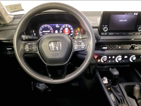 Used 2023 Honda Accord EX image 6