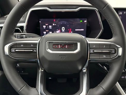 New 2026 GMC Canyon Elevation image 19