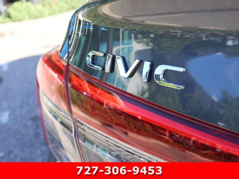 Used 2024 Honda Civic Sport image 8