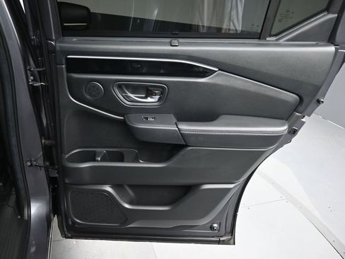 Used 2023 Honda Pilot EX-L image 46