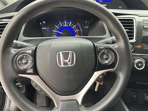 Used 2013 Honda Civic LX image 16