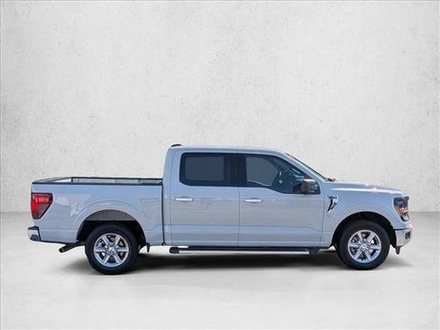 Used 2024 Ford F150 XLT RWD image 5