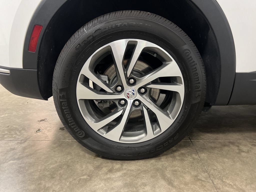 Certified 2023 Buick Envision Essence AWD/4WD image 10
