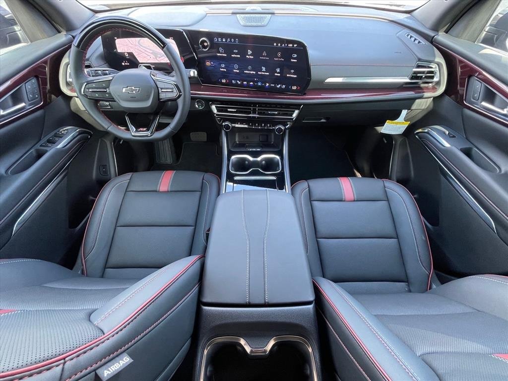 New 2027 Chevrolet Traverse RS FWD image 10