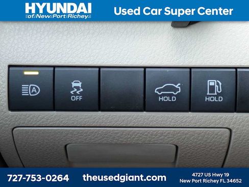 Used 2022 Toyota Camry LE FWD image 26