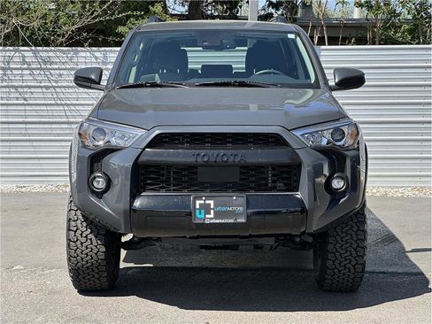 Used 2024 Toyota 4Runner SR5 AWD/4WD image 7