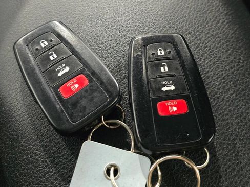 Used 2021 Toyota Camry LE w/ Cold Weather Package image 17