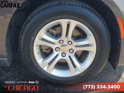 Used 2023 Dodge Charger SXT RWD image 5