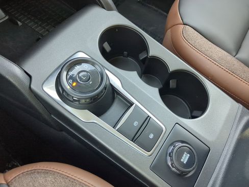 Used 2025 Ford Bronco Sport Outer Banks image 25