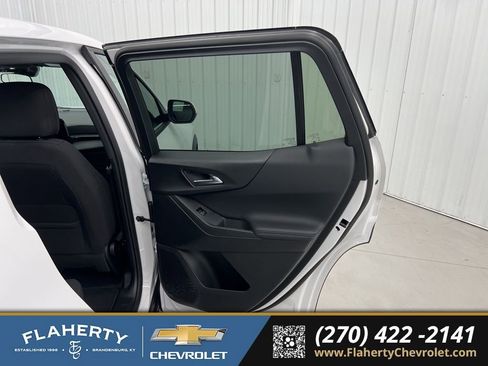New 2026 Chevrolet Equinox LT FWD image 12