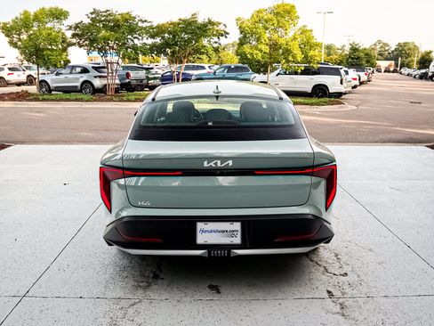 Used 2025 Kia K4 EX FWD image 10