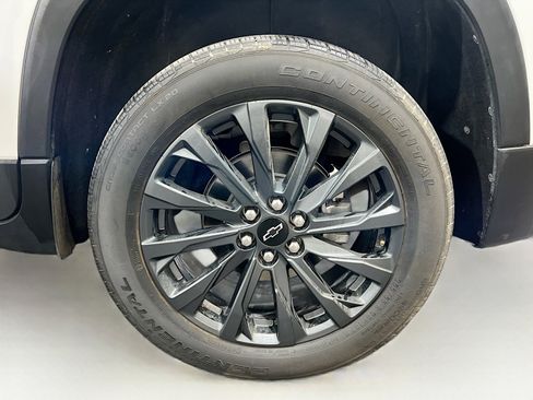 Used 2022 Chevrolet Traverse RS w/ LPO, Floor Liner Package image 23