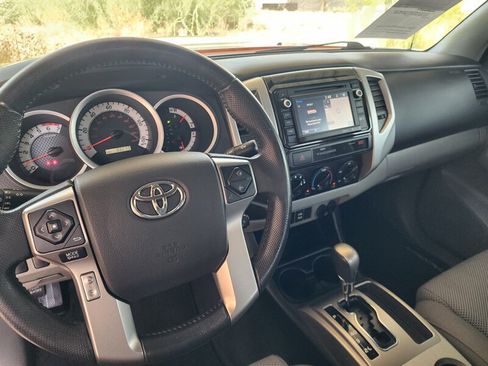 Used 2015 Toyota Tacoma PreRunner w/ TRD Sport Package RWD image 48